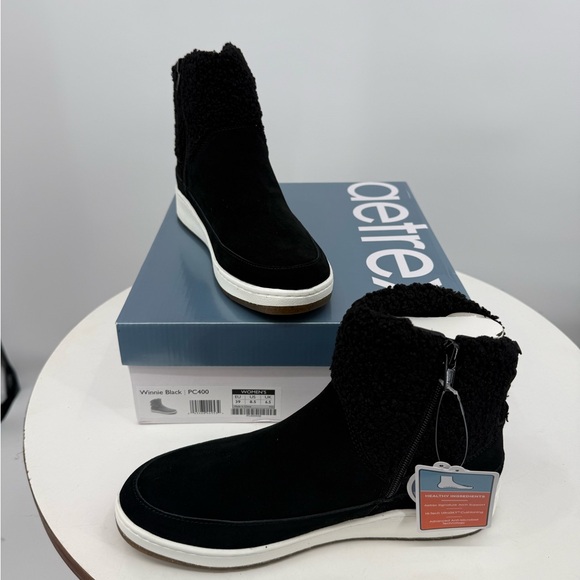 Aetrex Winnie Black Shearling Weatherproof Orthotic Arch Support PC400 Size 8.5 - Picture 13 of 15